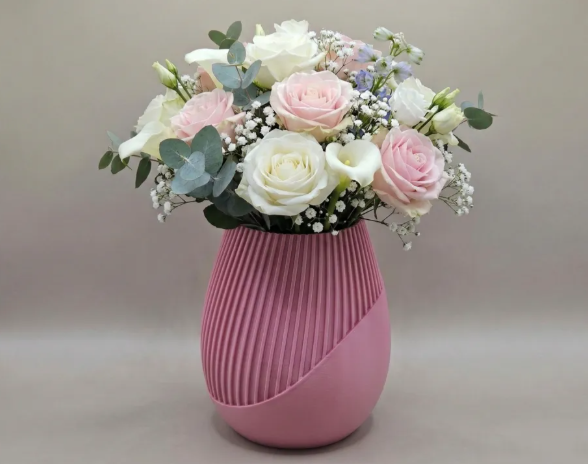 Venus Mid Ribbed Vase